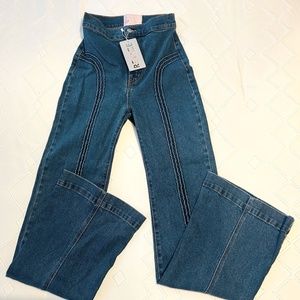 Revice Rollergirl Flares / Blue Clue Wash Size 28 NWT